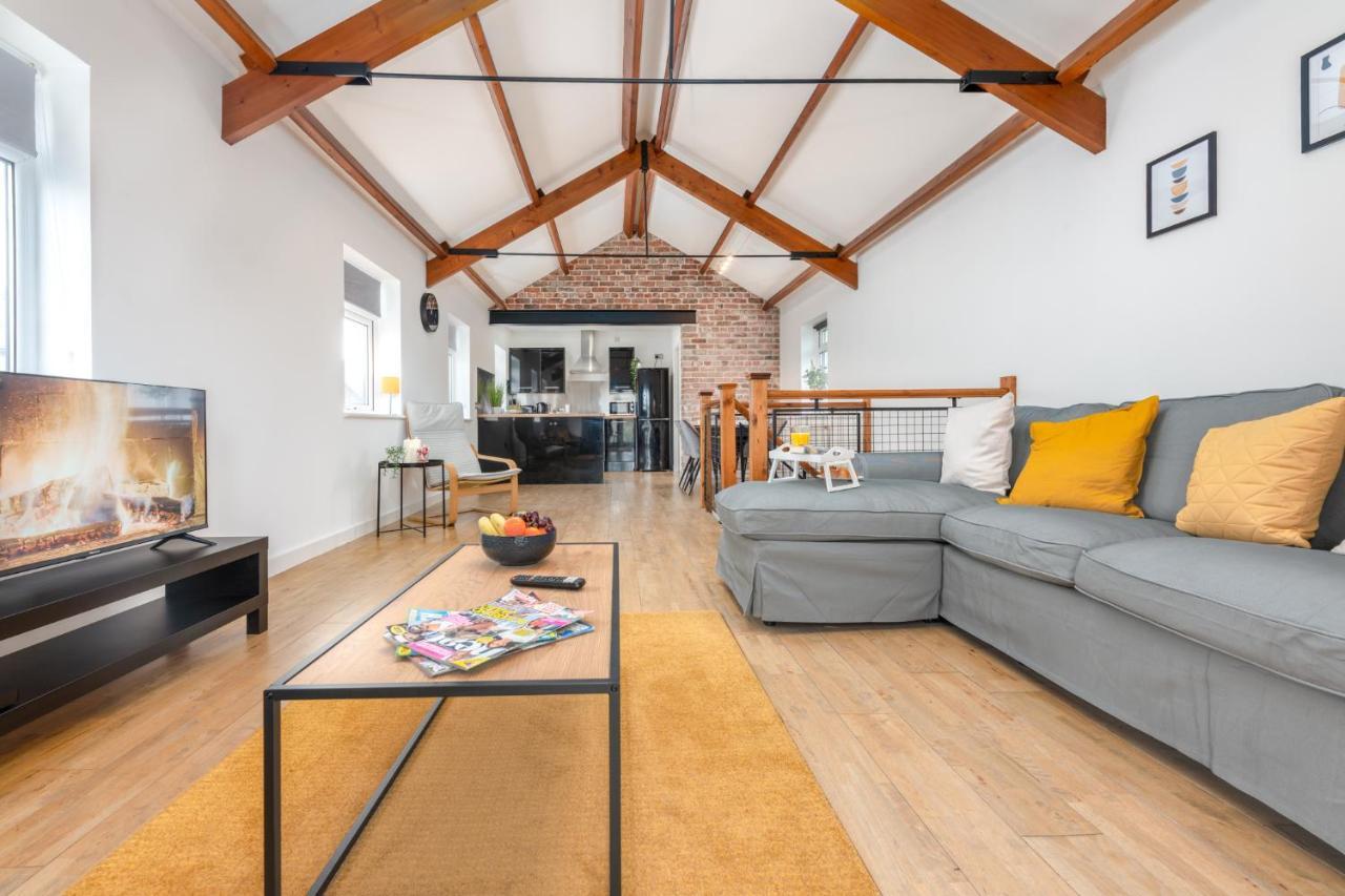 Stayright- 2 Bedroom House, Centrally Located & Close Walk To City Centre Cardiff Exteriör bild