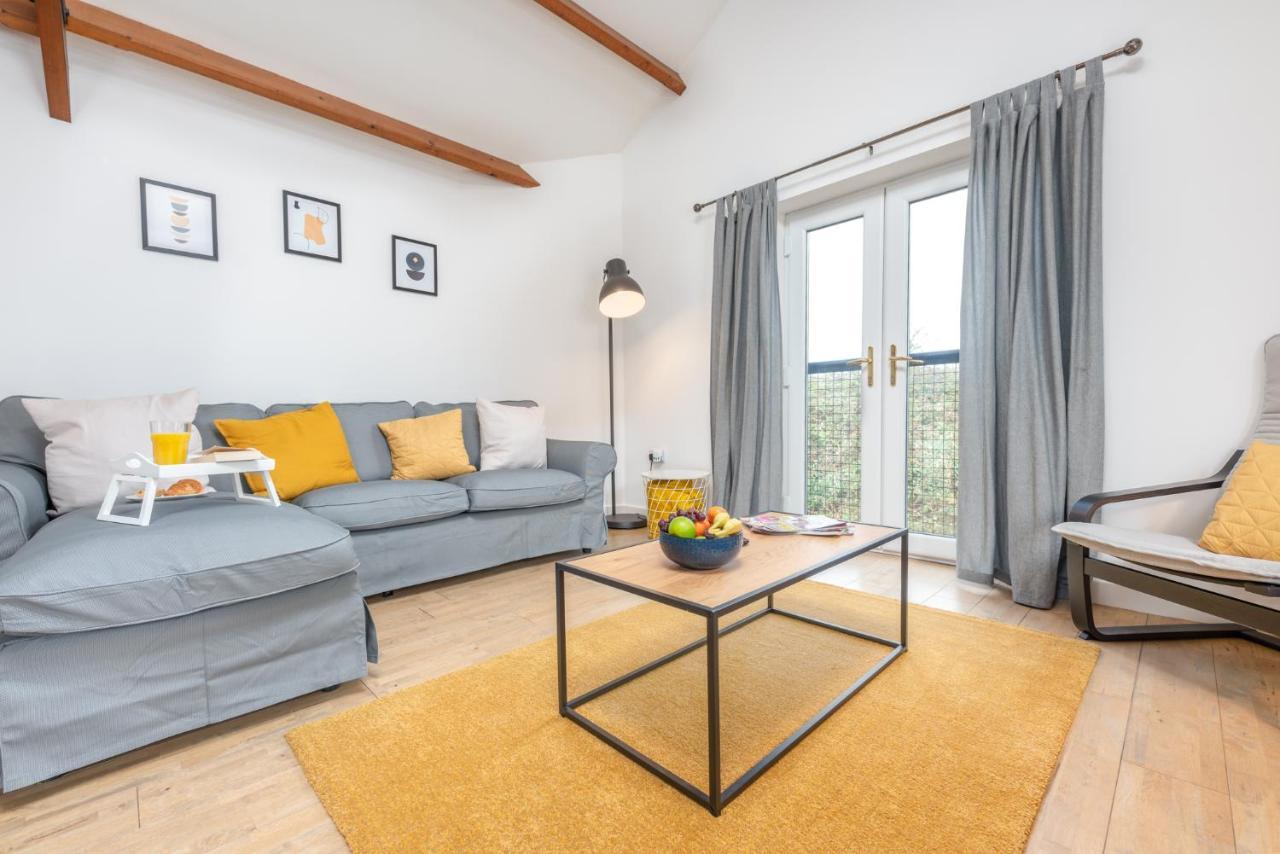 Stayright- 2 Bedroom House, Centrally Located & Close Walk To City Centre Cardiff Exteriör bild